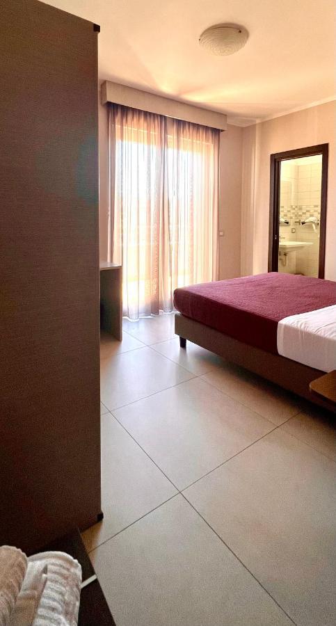 Jogo Rooms Matera Luaran gambar